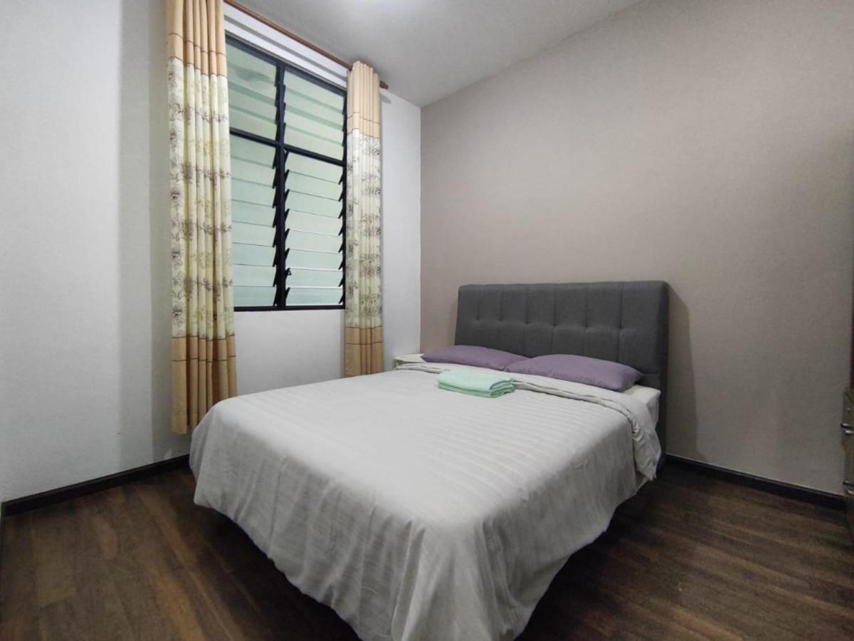 Cozzyhome@Rex Bdc Kuching Exterior foto